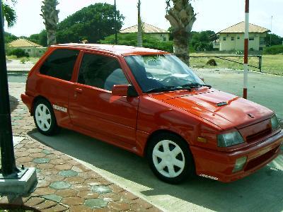 Fotky: Suzuki Swift 1.3 (foto, obrazky)