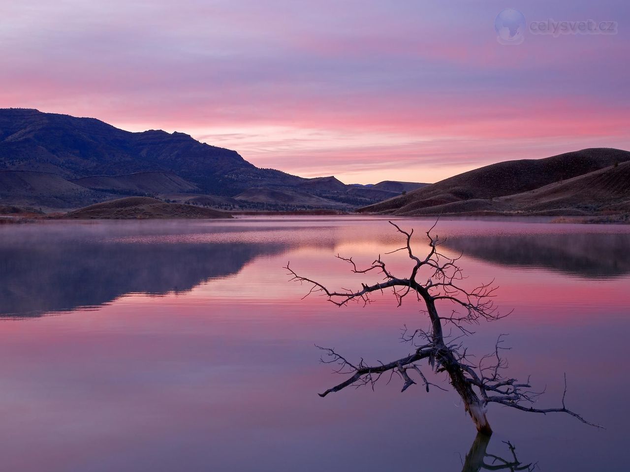 Foto: Serenity At Sunrise, John Day Fossil Beds National Monument, Oregon