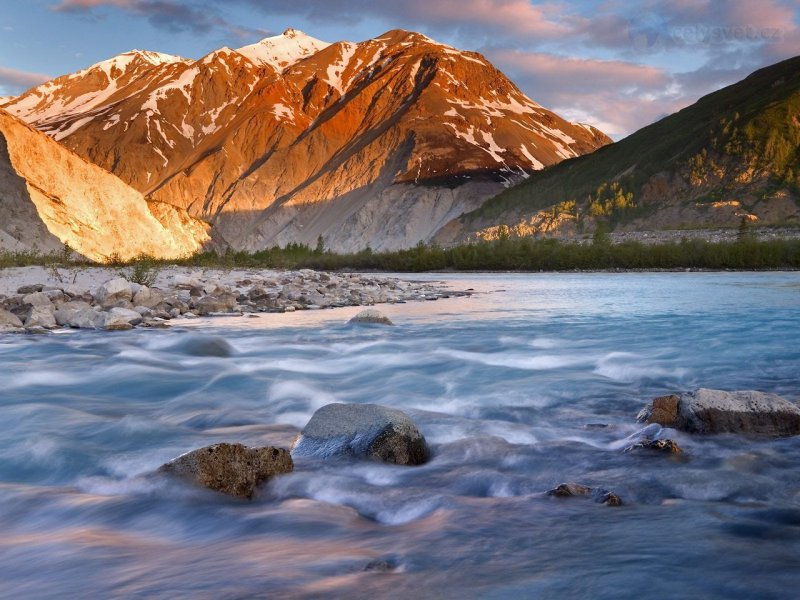 Foto: Twilight, Alsek River, British Columbia, Canada